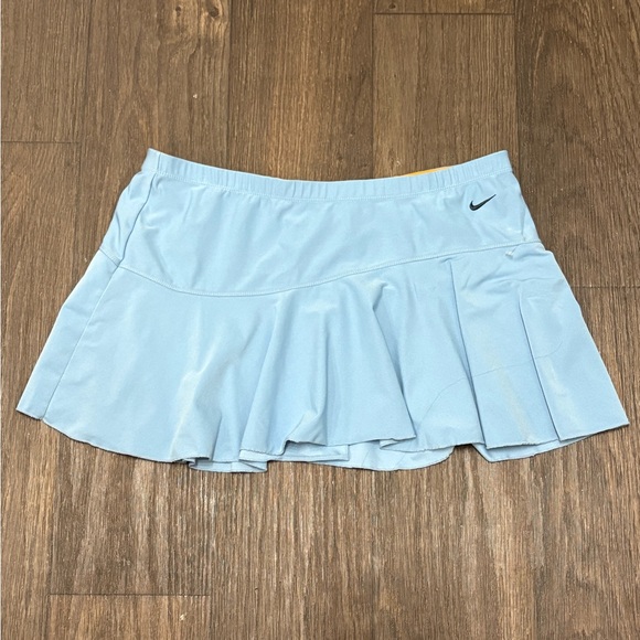 Nike Dresses & Skirts - Nike Dri-FIT Pleated Skirt - Size Large